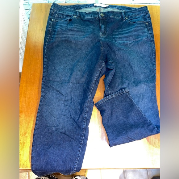 Torrid Dark Denim Jeans 24S - Picture 1 of 2